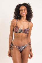 Load image into Gallery viewer, Model Front: Rio De Sol Bas Bottom Cobra Ibiza-Comfy