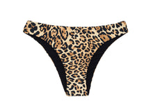 Load image into Gallery viewer, Product Front: Rio De Sol Bas Bottom Leopardo Black Babado
