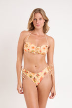 Load image into Gallery viewer, Model Front: Rio De Sol Bas Bottom Mosaico Lola