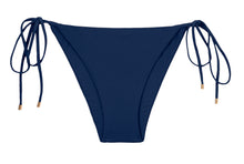 Load image into Gallery viewer, Product Front: Rio De Sol Bas Bottom Navy Lacinho