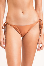 Load image into Gallery viewer, Gallery: Rio De Sol Bas Bottom Nocciola Ibiza-Comfy