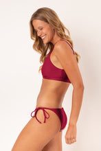 Load image into Gallery viewer, Image 04: Rio De Sol Bas Bottom Touch-Carmim Ibiza-Comfy