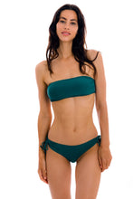 Load image into Gallery viewer, Model Front: Rio De Sol Bas Bottom Uv-Galapagos Madrid