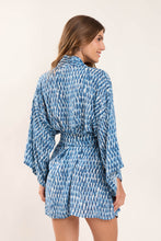 Load image into Gallery viewer, Model Back: Rio De Sol Robe De Plage Chuva Kimono