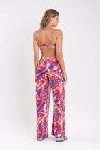 Load image into Gallery viewer, Model Back: Rio De Sol Pantalon De Plage Funny Wide Pants