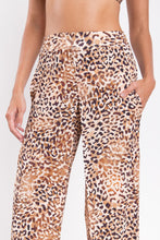 Load image into Gallery viewer, Image 07: Rio De Sol Pantalon De Plage Leopard Wide Pants