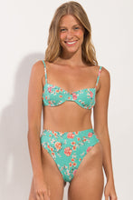 Load image into Gallery viewer, Gallery: Rio De Sol Ensemble Set Botanic Balconet Hotpant-Cos