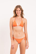 Load image into Gallery viewer, Model Front: Rio De Sol Ensemble Set Dende Tri-Inv Lacinho