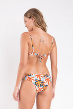 Load image into Gallery viewer, Model Back: Rio De Sol Ensemble Set Kauai Bra-Trio Madrid-Trio