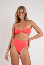Load image into Gallery viewer, Image 05: Rio De Sol Ensemble Set Malibu-Folia Bandeau-Iris Highwaist-Spin-Iris