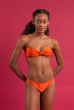 Load image into Gallery viewer, Image 12: Rio De Sol Ensemble Set Paprica Bandeau-Joy Essential