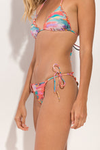 Load image into Gallery viewer, Image 04: Rio De Sol Ensemble Set River Frufru