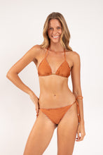 Load image into Gallery viewer, Model Front: Rio De Sol Ensemble Set Shimmer-Nocciola Frufru