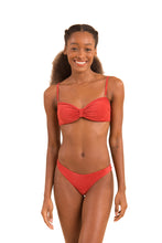 Load image into Gallery viewer, Model Front: Rio De Sol Haut Top Malibu-Chili Bandeau-Duo