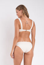 Load image into Gallery viewer, Model Back: Rio De Sol Haut Top Malibu-Natural Amelia