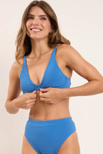 Load image into Gallery viewer, Image 09: Rio De Sol Haut Top Sand-Nautico Chantal