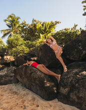 Load image into Gallery viewer, Image 12: Wednesday In Hawaii By Rio De Sol Haut Top Pua-Hibiscus Kauai