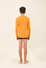 Load image into Gallery viewer, Model Back: Uv Line T-Shirt Kids Longsleeve Uvpro Laranja
