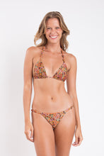 Load image into Gallery viewer, Model Front: Rio De Sol Haut Top Bouquet Tri-Rev
