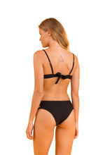 Load image into Gallery viewer, Model Back: Rio De Sol Ensemble Set Bora-Black Bra-Trio Madrid-Trio
