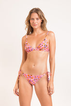 Load image into Gallery viewer, Image 06: Rio De Sol Haut Top Sweet-Camo Tri-Fixo
