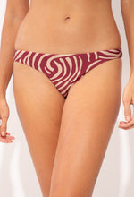 Load image into Gallery viewer, Gallery: Rio De Sol Bas Bottom Dune Essential

