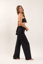 Load image into Gallery viewer, Image 03: Rio De Sol Pantalon De Plage Black Pants Knot
