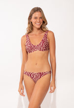 Load image into Gallery viewer, Model Front: Rio De Sol Haut Top Dune Hera
