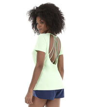 Load image into Gallery viewer, Model Back: Alto Giro Fitness Haut T-Shirt Skin Fit Rolete Costas Verde Joy
