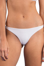 Load image into Gallery viewer, Gallery: Rio De Sol Bas Bottom Bora-White Leblon
