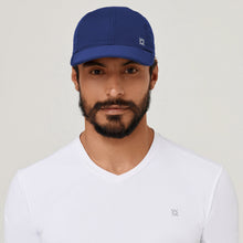 Load image into Gallery viewer, Model Front: Uv Line Casquette Cap Uv Pro Masc Navy Blue Upf50+
