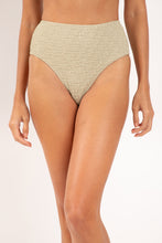 Load image into Gallery viewer, Gallery: Rio De Sol Bas Bottom Brisa-Pistache Hotpants

