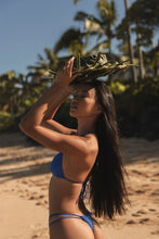 Load image into Gallery viewer, Image 07: Wednesday In Hawaii By Rio De Sol Bas Bottom Pacifica Isla
