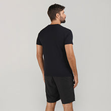 Load image into Gallery viewer, Model Back: Uv Line Fitness Haut Sport Fit Mas Preto Upf50+
