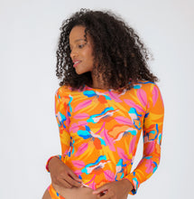 Load image into Gallery viewer, Gallery: Rio De Sol Haut Top Orange-Bloom Rash-Guard
