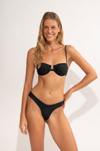 Load image into Gallery viewer, Model Front: Rio De Sol Bas Bottom Malibu-Black Nara
