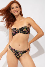 Load image into Gallery viewer, Image 06: Rio De Sol Bas Bottom Flora Nice
