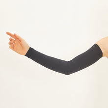 Load image into Gallery viewer, Image 04: Uv Line Gants Long Sleeve Uni Black Upf50+
