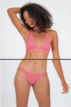 Load image into Gallery viewer, Model Front: Rio De Sol Ensemble Set Confetti Halter-Cos Leblon-Fio
