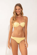Load image into Gallery viewer, Model Front: Rio De Sol Bas Bottom Drift-Butterglow Essential-Comfy
