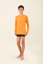 Load image into Gallery viewer, Model Front: Uv Line T-Shirt Kids Longsleeve Uvpro Laranja
