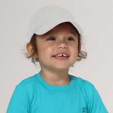 Load image into Gallery viewer, Model Front: Uv Line Casquette Cap Baby Colors Inf Sand Upf50+
