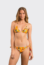 Load image into Gallery viewer, Model Front: Rio De Sol Haut Top Stories Tri-Inv
