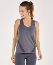 Load image into Gallery viewer, Model Front: Alto Giro Fitness Haut Regata Sem Costura Grafite
