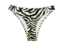 Load image into Gallery viewer, Product Front: Rio De Sol Bas Bottom Wild-Black Essential
