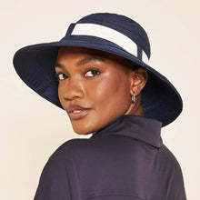 Load image into Gallery viewer, Model Back: Uv Line Chapeau Souple/Capeline Hat Paris Ville L Fem Blue White Upf50+
