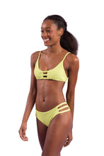 Load image into Gallery viewer, Image 04: Rio De Sol Haut Top Bora-Citrus Bra-Trio
