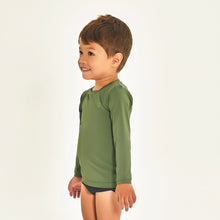 Load image into Gallery viewer, Image 02: Uv Line T-Shirt Longsleeve Baby Green Militar Upf50+
