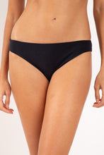 Load image into Gallery viewer, Gallery: Rio De Sol Bas Bottom Malibu-Black Essential-Comfy
