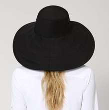 Load image into Gallery viewer, Model Back: Uv Line Chapeau Souple/Capeline Beverly Hills Preto Upf50+
